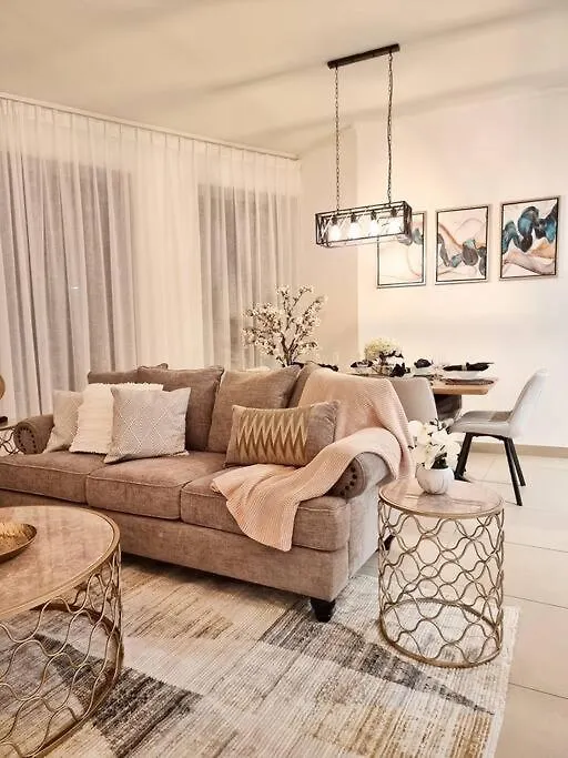 Spectacular Downtown Apartment T1-34 Dubai